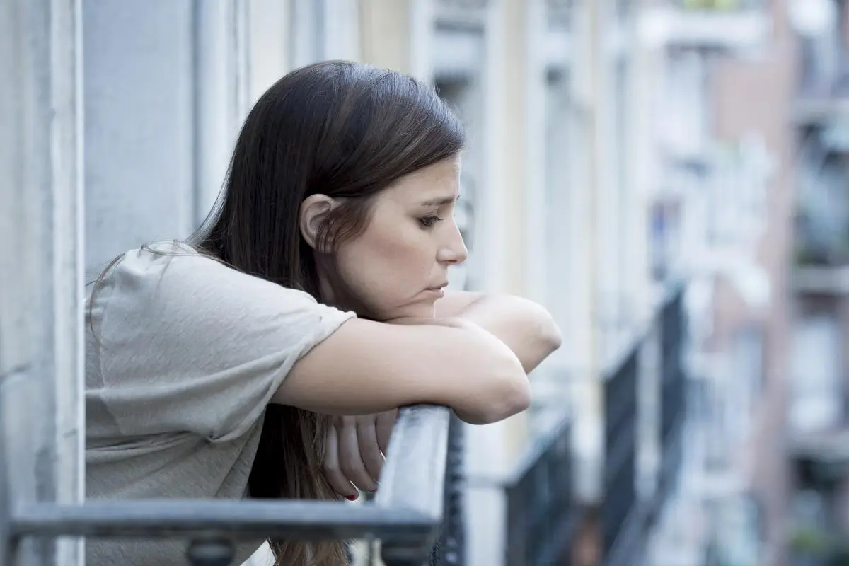 علائم افسردگی در زنان متاهل