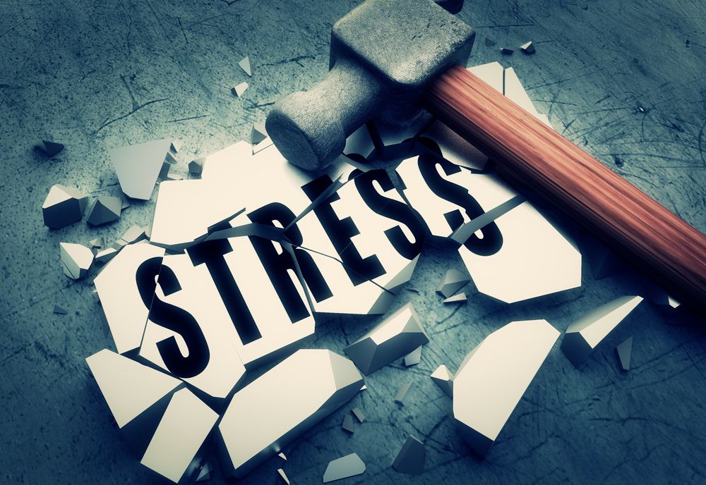علائم استرس چیست؟  ۲۳ مورد از مهمترین نشانه های استرس