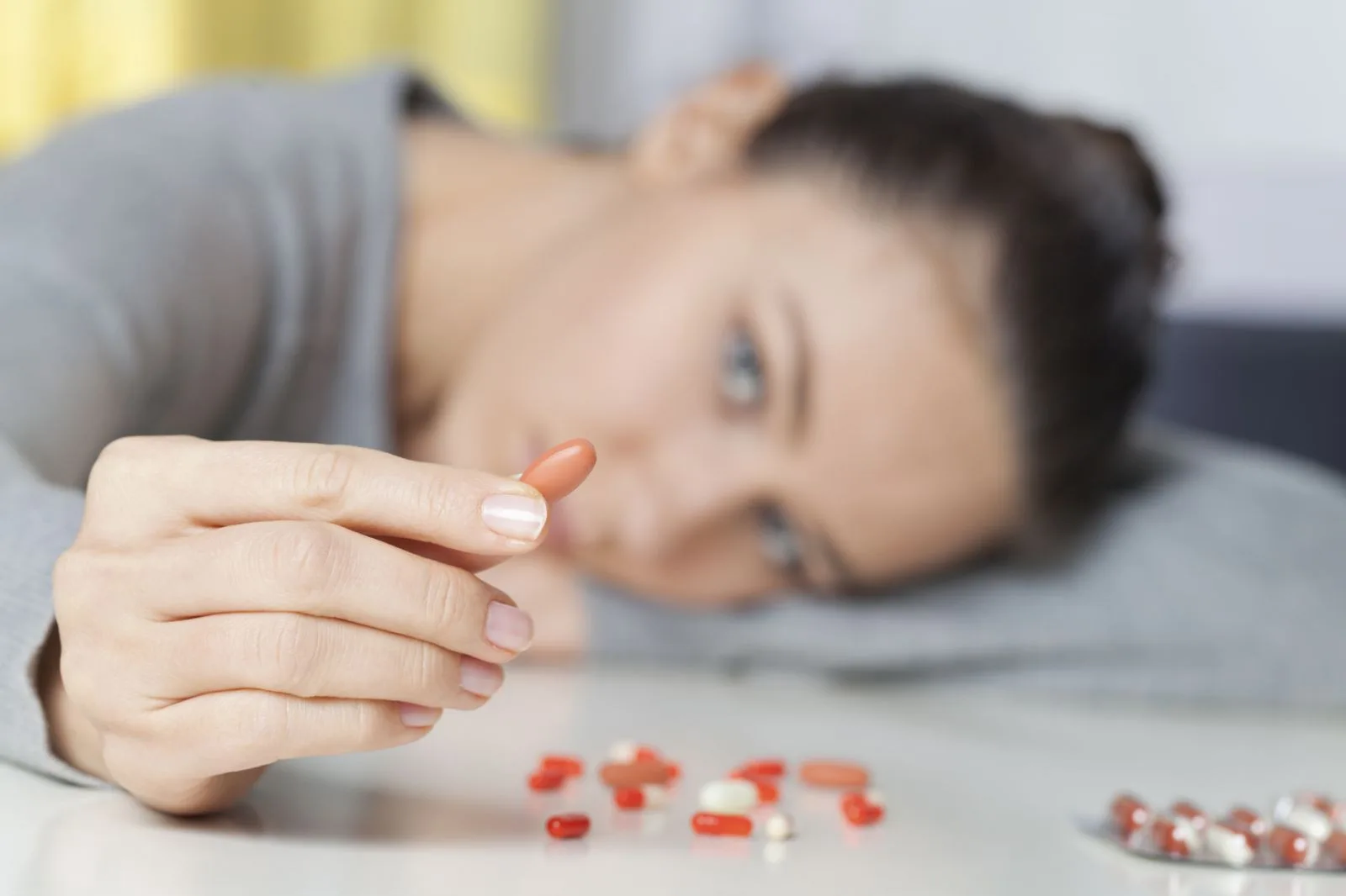 درمان افسردگی بدون دارو ۵ راهکار موثر 17 Drug treatment for depression 5
