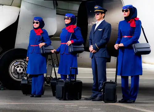 شرایط مهماندار هواپیما شدن برای بانوان