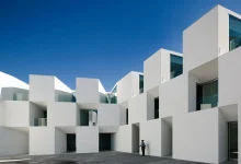 با رتبه ۲۰۰۰۰ ریاضی معماری قبول میشم؟