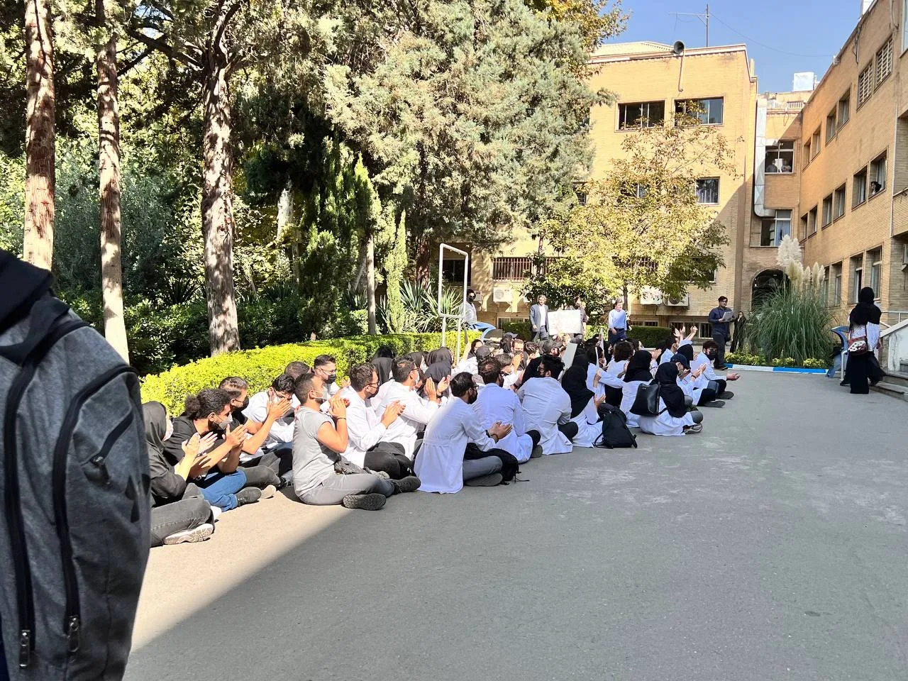 رشته های بدون کنکور دانشگاه آزاد علوم پزشکی تهران 16 رشته های بدون کنکور دانشگاه آزاد علوم پزشکی تهران