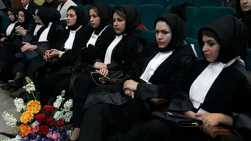 تفاوت کانون وکلا و مرکز وکلا 14 تفاوت کانون وکلا و مرکز وکلا