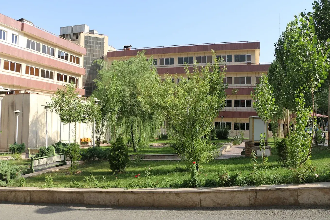 چگونه از ایستگاه مترو شهید بهشتی به دانشگاه شهید بهشتی برویم 13 چگونه از ایستگاه مترو شهید بهشتی به دانشگاه شهید بهشتی برویم