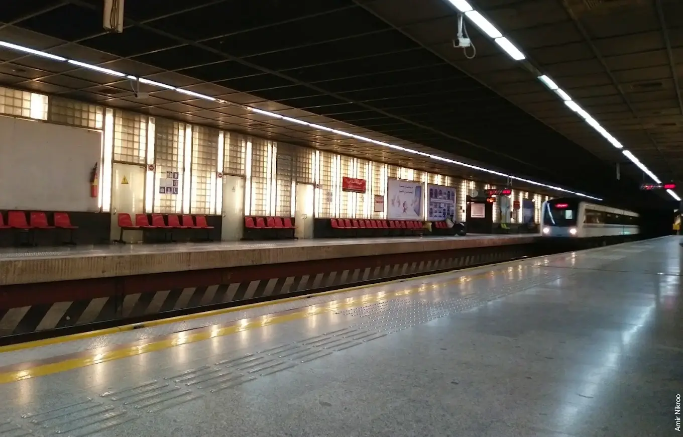 نزدیک ترین مترو به میدان ونک نی نی سایت 12 نزدیک ترین مترو به میدان ونک نی نی سایت