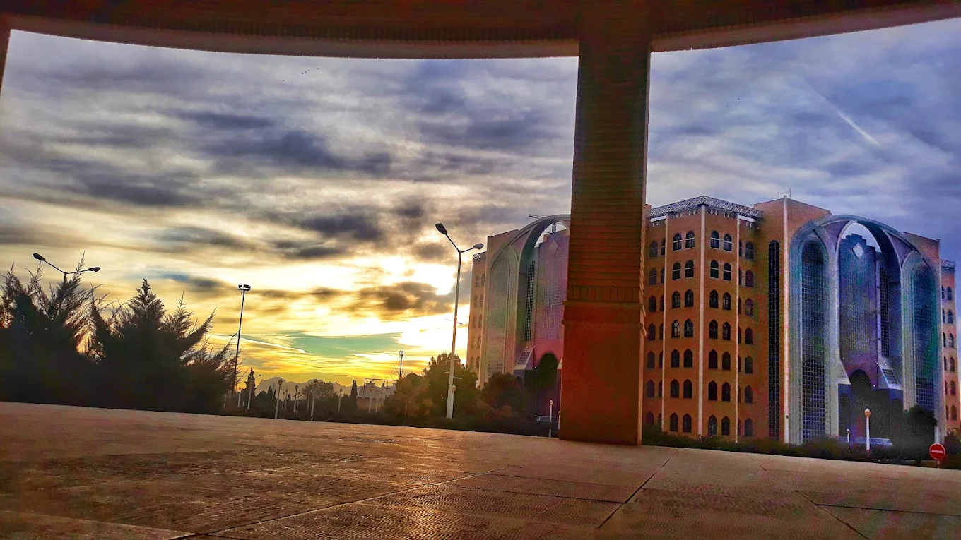 شهریه دانشگاه آزاد نجف آباد ۱۴۰۴ 20 شهریه دانشگاه آزاد نجف آباد ۱۴۰۴