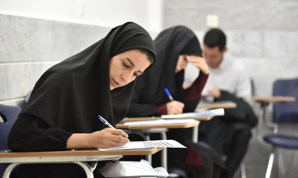 مغایرت در اطلاعات ثبت‌نام تحصیل و استخدام در آموزش وپرورش