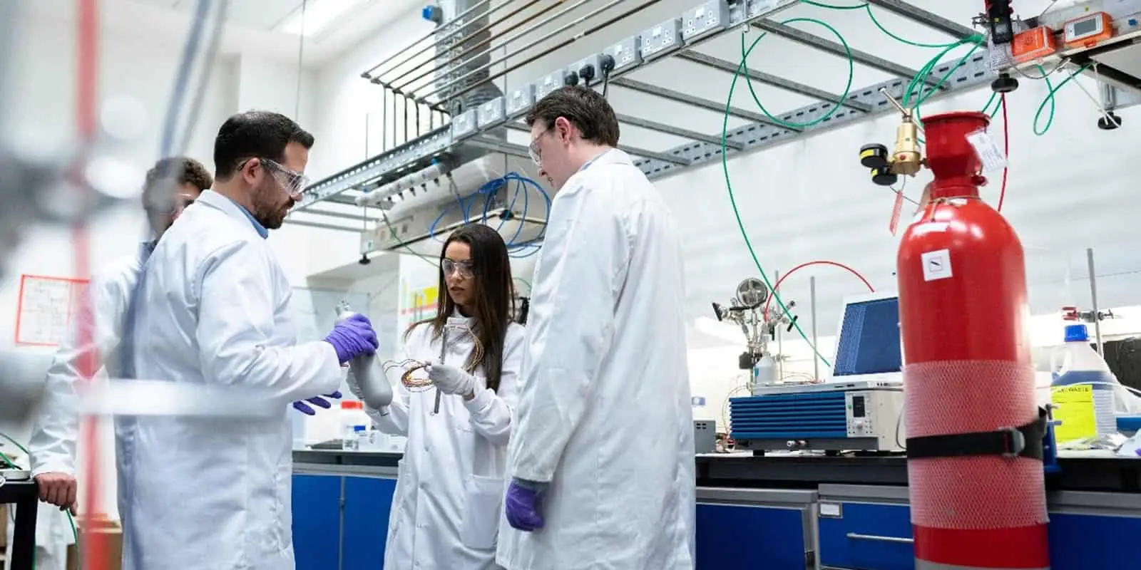 گرایش های رشته مهندسی شیمی