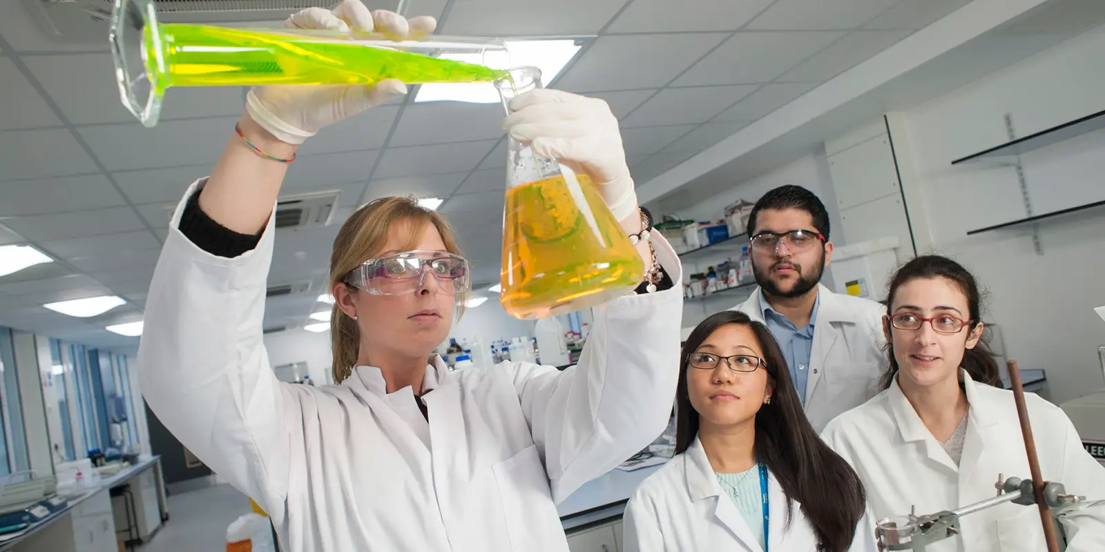 گرایش های رشته مهندسی شیمی