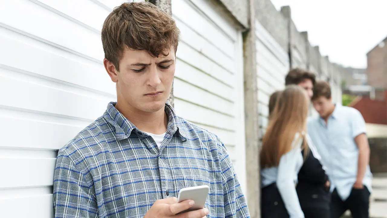 علائم افسردگی در نوجوانان